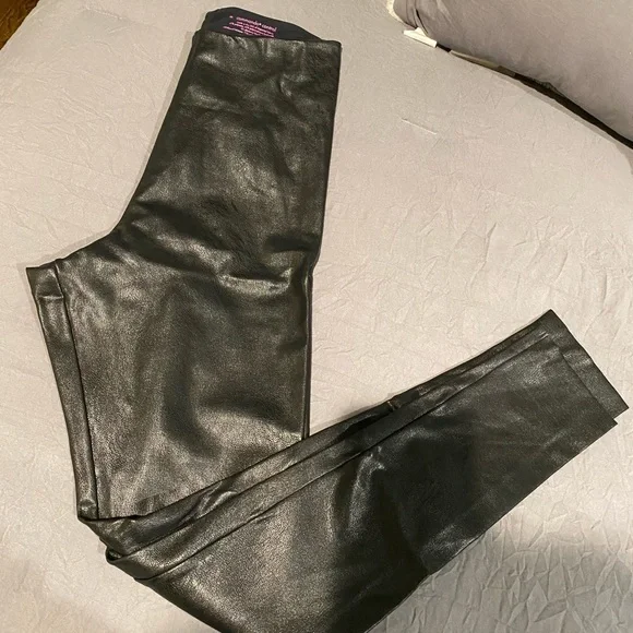 ✨Brand New Commando Faux Leather Leggings- Top Control✨ - Picture 5 of 9